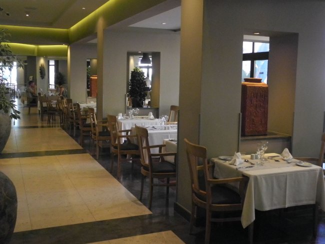 Restaurant - Hotel Porto Mare - Funchal Restaurant