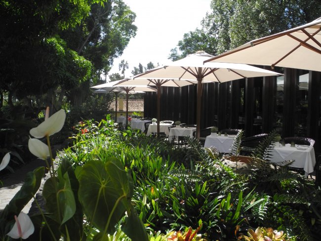 Sitzbereich des Restaurants - Hotel Quinta da Casa Branca - Funchal Sitzbereich des Restaurants