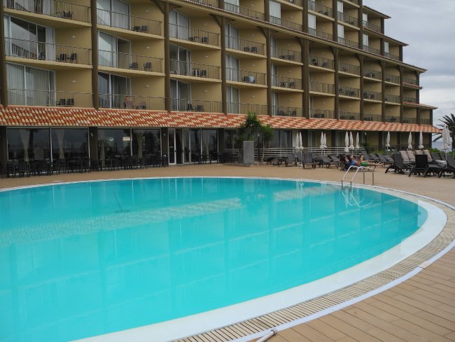 Beheizbarer Swimmingpool - Hotel Four Views Oasis - Canico de Baixo Beheizbarer Swimmingpool