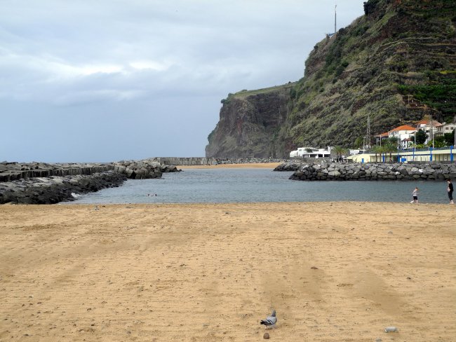 Künstlicher Strand - Hotel Savoy Calheta Beach - Calheta Künstlicher Strand