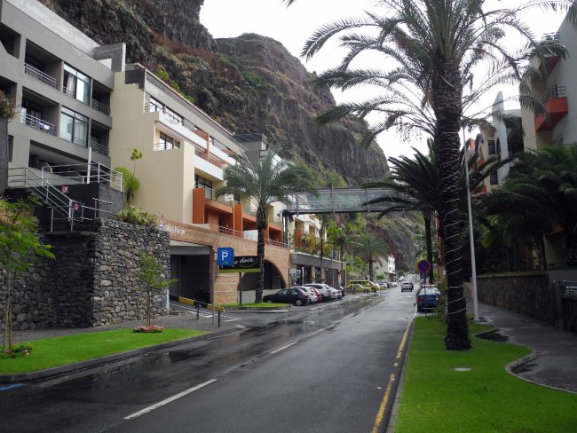 Küstenstraße - Hotel Savoy Calheta Beach - Calheta Küstenstraße