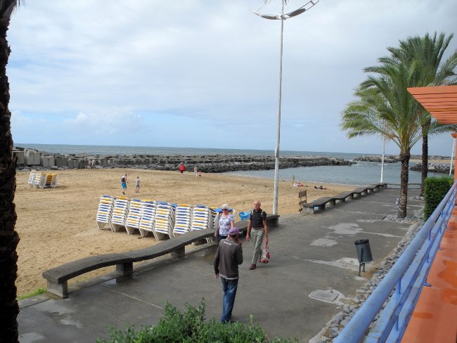 Ausblick Richtung Strand - Hotel Savoy Calheta Beach - Calheta Ausblick Richtung Strand