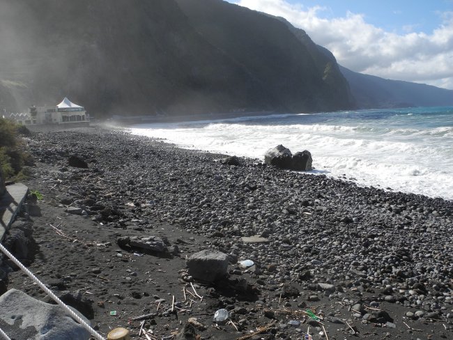 Felsige Küste - Hotel Estalagem do Mar - Sao Vicente Felsige Küste
