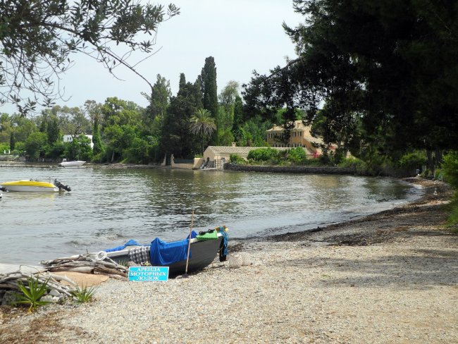 Nächstgelegener Strandabschnitt - Hotel Magna Graecia - Dassia Nächstgelegener Strandabschnitt