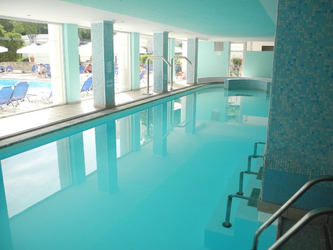 Hallenbad - Hotel Grecotel Daphnila Bay Thalasso - Limni Hallenbad