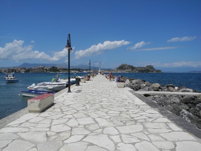 Spaziermöglichkeit - Hotel Mayor Mon Repos Palace - Kerkyra (Korfu-Stadt) Spaziermöglichkeit