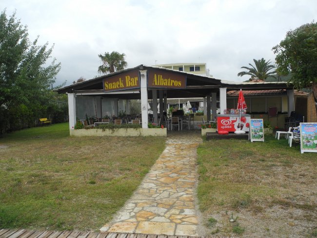 Strandbar - Hotel Albatros - Moraitika Strandbar