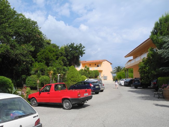 Parkplatz - Hotel Mirabell - Roda Parkplatz