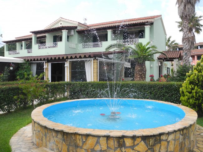 Kleiner Brunnen
