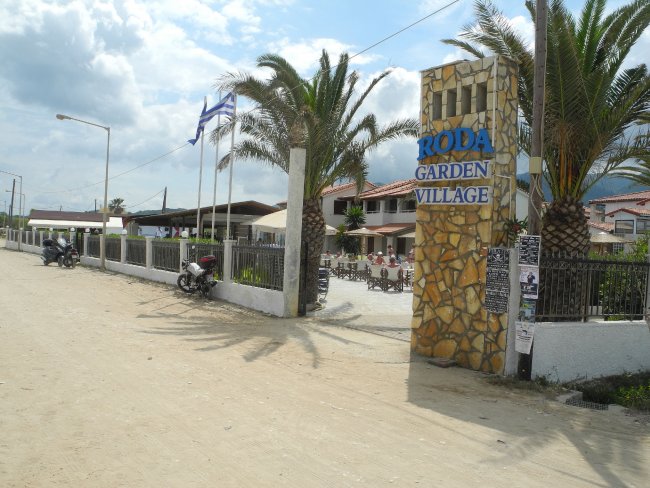 Ausgang zum Strand - Hotel Roda Garden Village - Roda Ausgang zum Strand