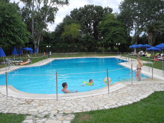 Relaxpool - Hotel Gelina Village - Acharavi Relaxpool