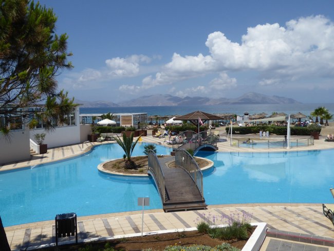 Pool und Strand