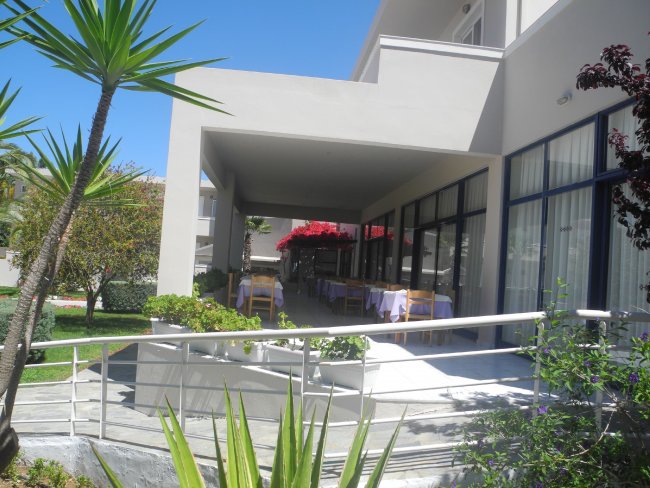 Sitzbereich der Hotelbar - Hotel Esperia - Marmari Sitzbereich der Hotelbar