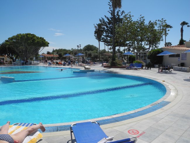 Swimmingpool - Hotel Atlantis - Lambi Swimmingpool