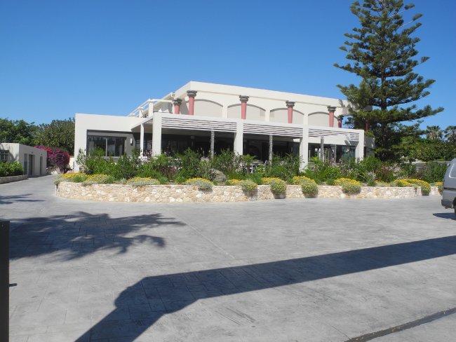 Hauptgebäude - Hotel Apollon - Lambi Hauptgebäude