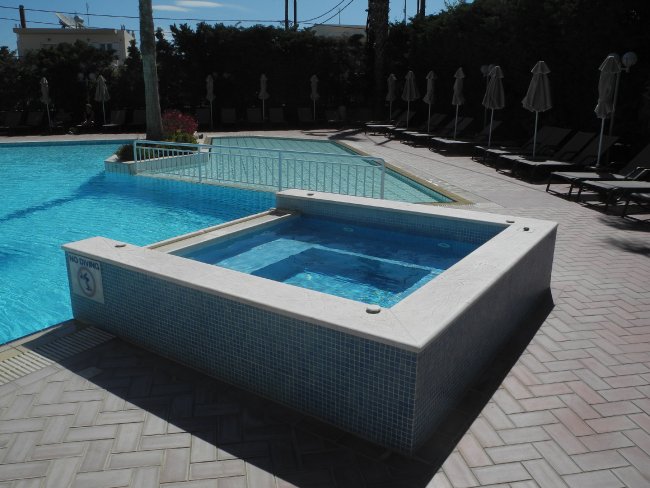 Whirlpool - Hotel Aegean Houses - Lambi Whirlpool