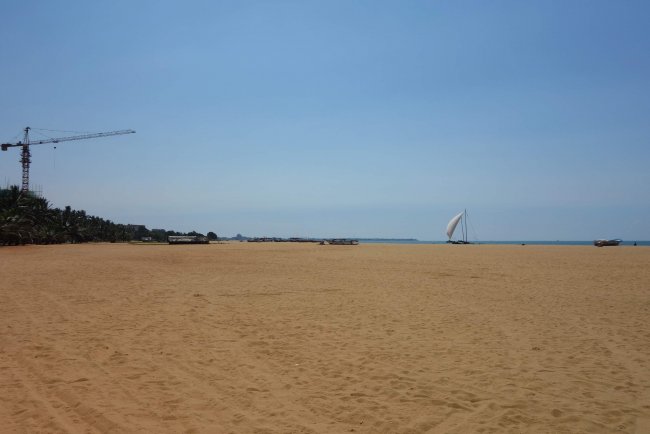 Sehr breiter Strand - Hotel Jetwing Blue - Negombo Sehr breiter Strand