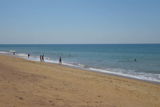 Flaches Meer - Hotel Turyaa Kalutara - Kalutara Flaches Meer