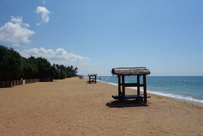 Wenige Liegen - Hotel Citrus Waskaduwa - Kalutara Wenige Liegen