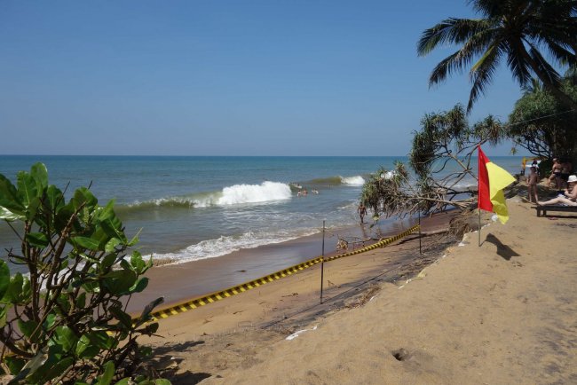 Direkte Strandlage - Hotel Tangerine Beach - Kalutara Direkte Strandlage