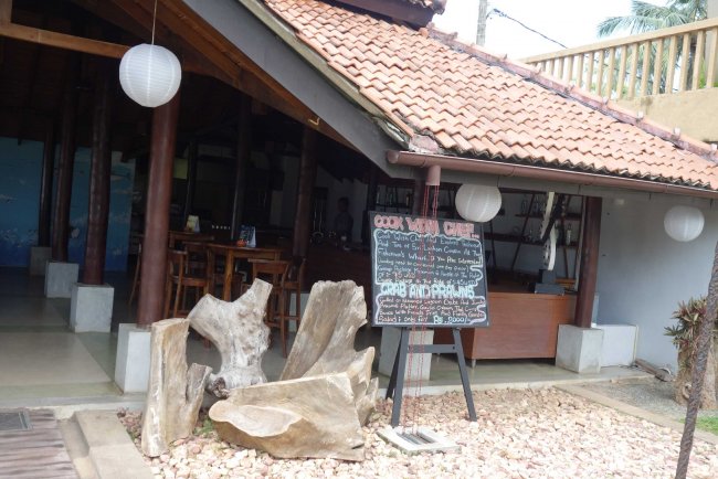 Poolbar - Hotel Cooee The Palms - Bentota Poolbar