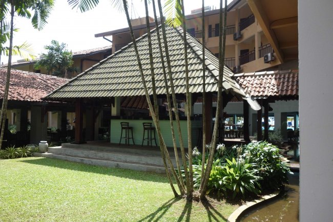 Weitere Bar im Garten - Hotel Cooee The Palms - Bentota Weitere Bar im Garten