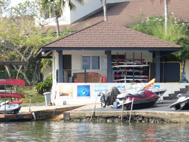 Hoteleigener Wassersport - Hotel Centara Ceysands Resort & Spa Sri Lanka - Bentota Hoteleigener Wassersport