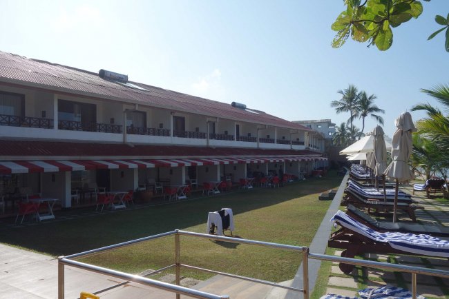 Zimmer mit Terrasse oder Balkon - Hotel Coral Sands - Hikkaduwa Zimmer mit Terrasse oder Balkon