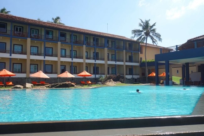 Blick über den Pool - Hotel Jetwing Lighthouse - Galle Blick über den Pool