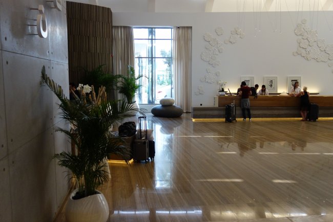 Blick in die Lobby - Hotel Le Royal Meridien Beach Resort & Spa - Dubai Blick in die Lobby