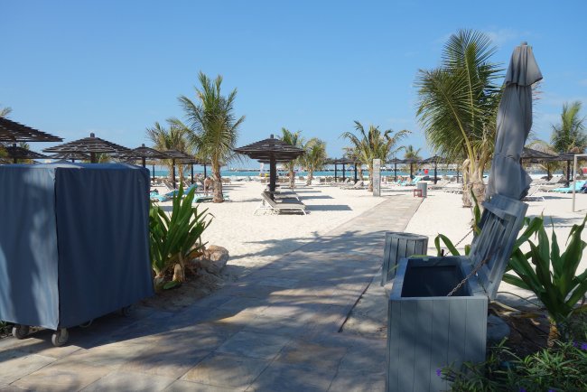 Direkter Strandzugang - Hotel Le Royal Meridien Beach Resort & Spa - Dubai Direkter Strandzugang