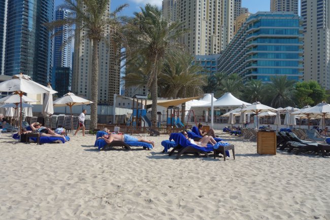 Eigener Strandabschnitt - Hotel Hilton Dubai Jumeirah - Dubai Eigener Strandabschnitt