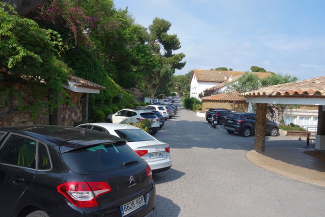 Eigener Parkplatz - Park Hotel San Jorge - Platja d’Aro Eigener Parkplatz