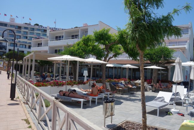 Außenterrasse - Hotel Golden Mar Menuda - Tossa de Mar Außenterrasse