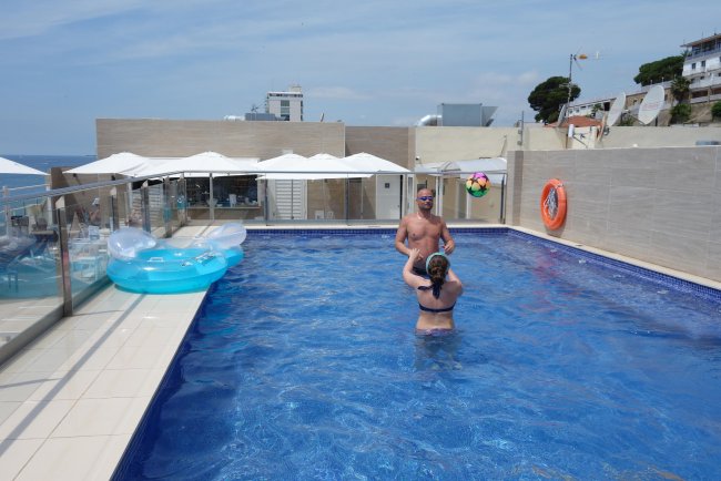 Kleiner Pool - Hotel Rosamar Maritim - Lloret de Mar Kleiner Pool