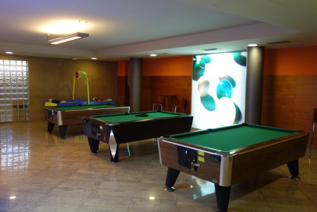 Billard und Air Hockey - Aqua Hotel Onabrava - Malgrat de Mar Billard und Air Hockey