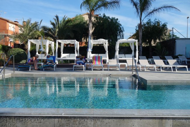 Himmelbetten - Hotel Aqua Silhouette & Spa - Malgrat de Mar Himmelbetten