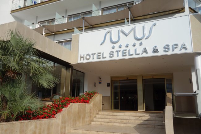 Haupteingang - Hotel Sumus Stella & Spa - Pineda de Mar Haupteingang