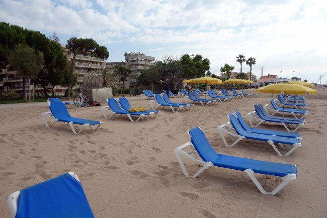 Leihliegen - Hotel Aqua Promenade - Pineda de Mar Leihliegen