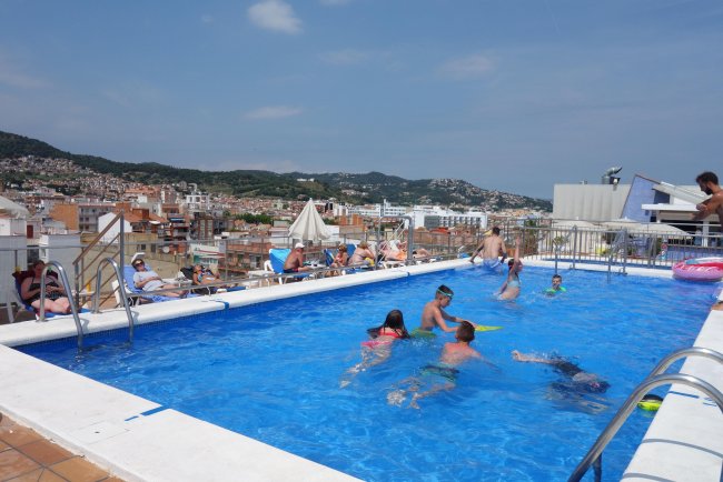 Kleiner Swimmingpool - Hotel H·TOP Pineda Palace - Pineda de Mar Kleiner Swimmingpool