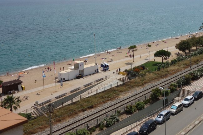 Bahnlinie - Hotel Golden Taurus Park Resort - Pineda de Mar Bahnlinie