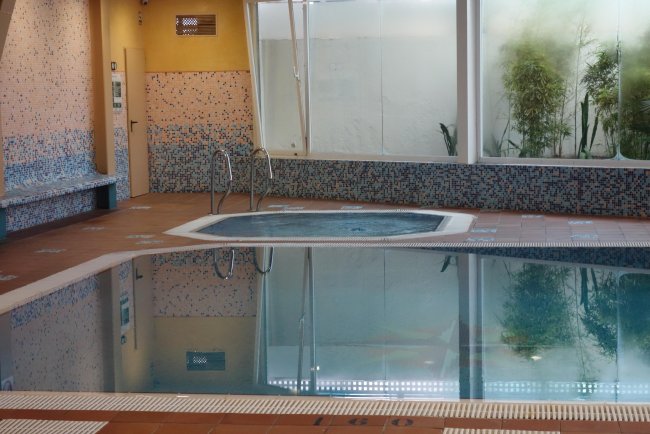 Hallenbad - Hotel Kaktus Playa - Calella Hallenbad