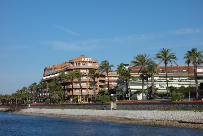 Großer Kies - Hotel Sunway Playa Golf & Spa - Sitges Großer Kies