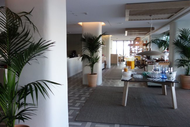 Edles Ambiente - Hotel ME Sitges Terramar - Sitges Edles Ambiente