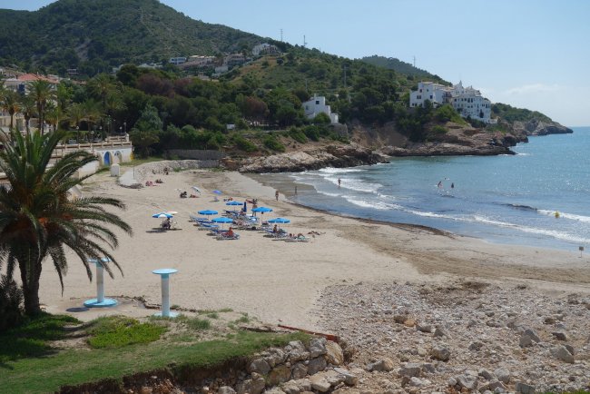 Blick über die kleine Bucht - Hotel Estela Barcelona - Sitges Blick über die kleine Bucht