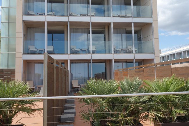 Erdgeschosszimmer mit großer Terrasse - Hotel Le Méridien Ra - Calafell Erdgeschosszimmer mit großer Terrasse