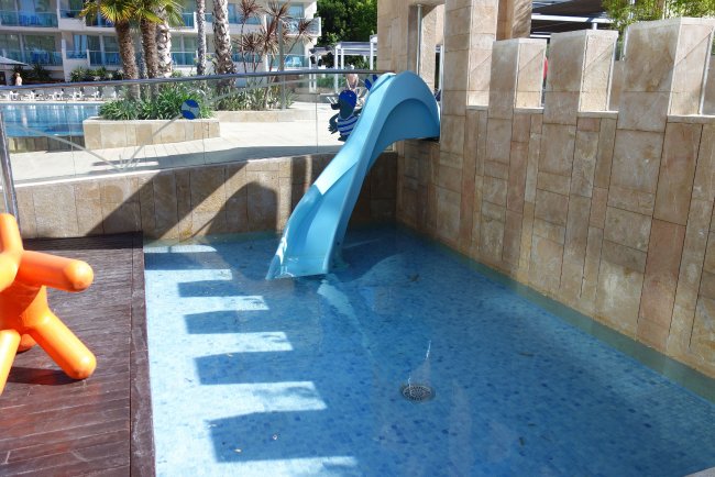 Kinderbecken mit Rutsche - Hotel Blaumar Salou - Salou Kinderbecken mit Rutsche