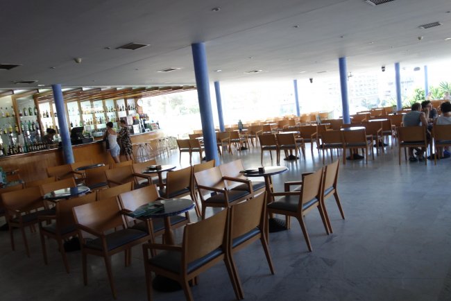 Blick in die Bar - Hotel 4R Salou Park Resort - Salou Blick in die Bar