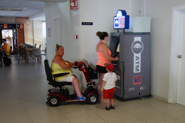 Geldautomat - Hotel Oasis Park - Salou Geldautomat