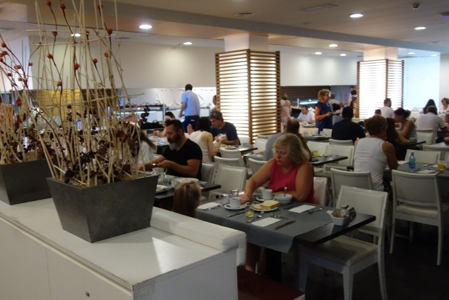 Blick ins Restaurant - Hotel Augustus - Cambrils Blick ins Restaurant